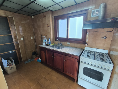Venta Departamento 2 Dormitorrios En Calle 51 E/ 16 Y 17, La Plata.-