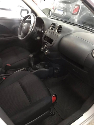 Nissan March 1.0 S 16v Flex 4p Manual