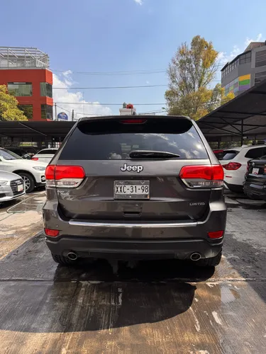 Jeep Grand Cherokee 5.7 Limited Lujo 4x4 At