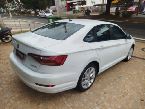 Volkswagen Jetta 1.4 250 TSI TOTAL FLEX COMFORTLINE TIPTRONIC