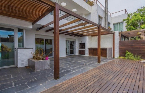 Apartamento 3 Dormitorios En Carrasco