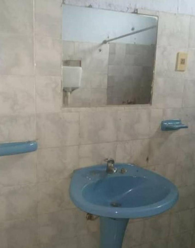 Imagen 7 de 18 de Casa - Zona Centenario