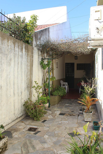 Imagen 16 de 20 de Venta Casa Con Cochera Y Local. Oportunidad! Wilde