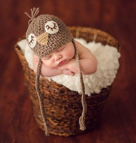 Imagem 1 de 3 de Touca Pequeno Pardal Em Crochê - Gorro Newborn Bebês Bonê