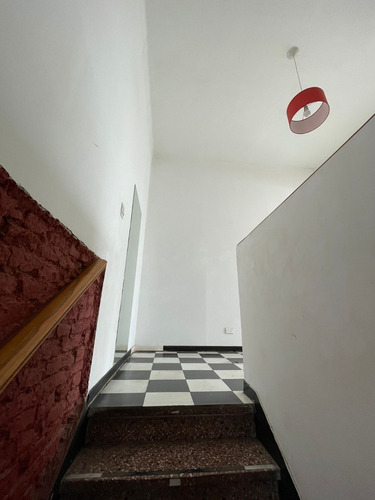 Venta En Block De Dos Locales En Lope De Vega, Villa Devoto.