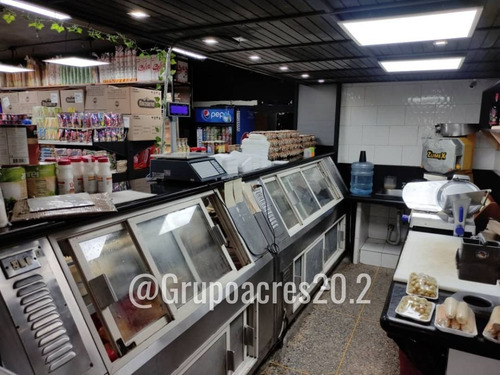 Se Vende Supermercado Con Local + Fondo De Comercio, Ubicado En Carrizal, Lomas De Urquia.. Rz
