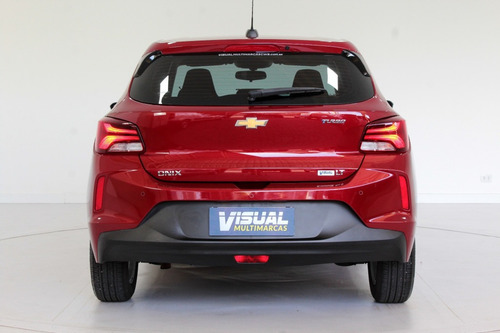 Imagem 3 de 14 de Chevrolet Onix 1.0 Turbo Lt Flex Manual 6m - 2020 - Vermelh