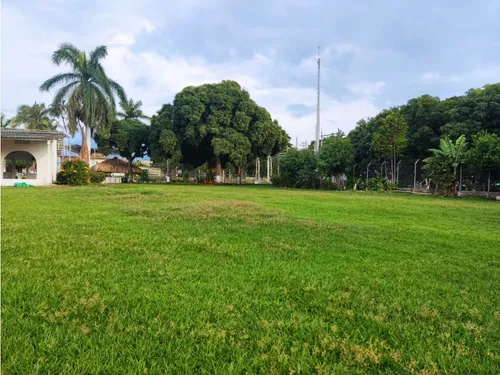 Lote En Venta 2 Hectáreas Urbanizable Vía Principal Pradera-palmira