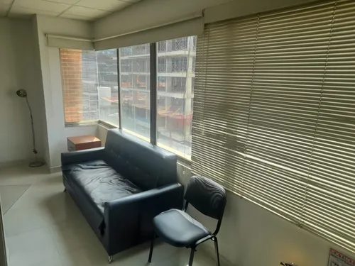 Se Arrienda Consultorio
