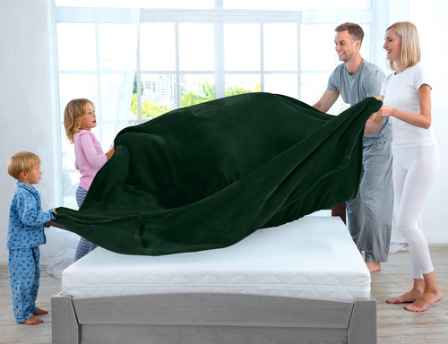 Manta Polar Blanket Utopia, Tamaño Completo, Color Verde Bos