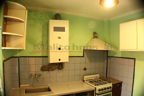 Imagen 13 de 13 de Venta Departamento Tipo Casa 3 Ambientes Con Patio Y Terraza En Parque Avellaneda