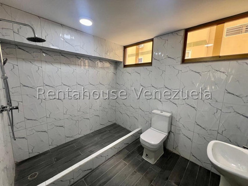 Apartamento Remodelado Piso Bajo Residencias Hilda En Venta En Santa Eduvigis Avenida Segunda De Santa Eduvigis Caracas Richardhernandez