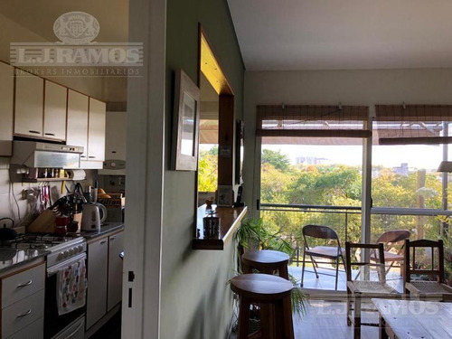 Impecable Y Moderno Departamento En Duplex En San Isidro.