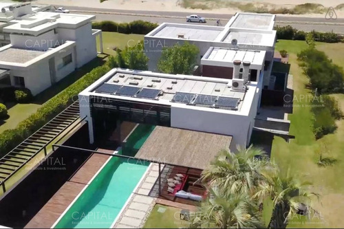 Excelente Casa En Laguna Blanca Barrio Privado