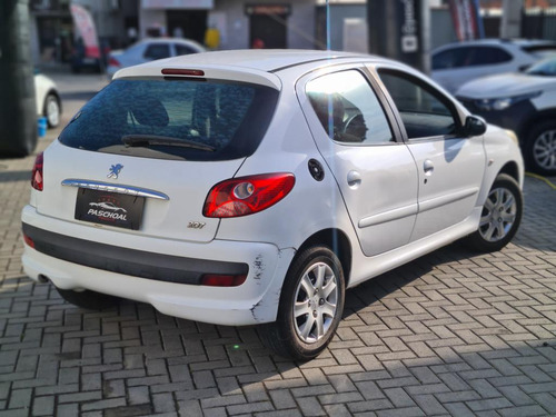 Peugeot 207 1.4 Flex 8V 5p