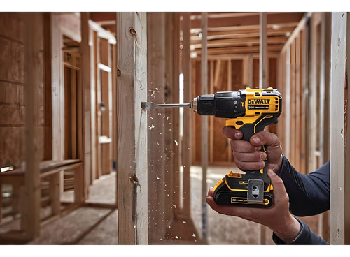 Taladro Percutor Atornillador Inalámbrico De 13mm Dewalt Dcd709d2 + 2 Baterías De 2ah + Accesorio Con Bolsa