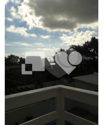 Imagem 4 de 19 de Casa Com 4 Quartos,2 Andares, Lareira, Piscina, 4 Vagas, No Menino Deus - Reo414736