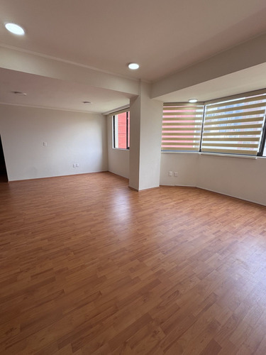 Renta Penthouse De 3 Recamaras En Colonia Napoles