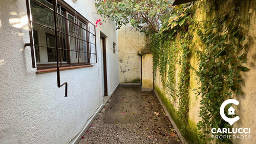 Imagen 6 de 7 de Chalet En Ph En Venta En Castelar