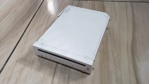 comprar Nintendo Wii Branco Só O Console Funcionando 100% O Aparelho É Bloqueado. F11