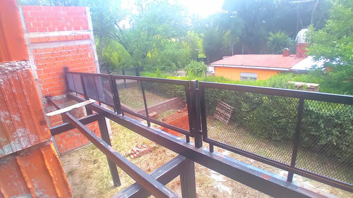 Villa Giardino, Edificacion A Teminar Sobre Calle Los Paraisos