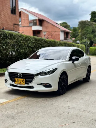 Mazda 3 2.0 Prime