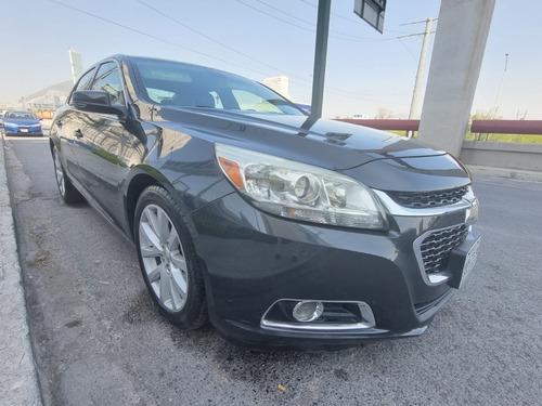 Imagen 2 de 11 de Chevrolet Malibu 2014 Lt