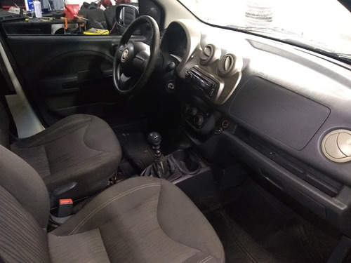 Imagem 5 de 14 de Fiat Uno Way Evo 1.0 8v Flex 4p Completo 2011 Preto
