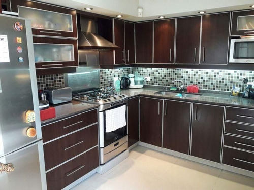 Casa En Venta En Bernal