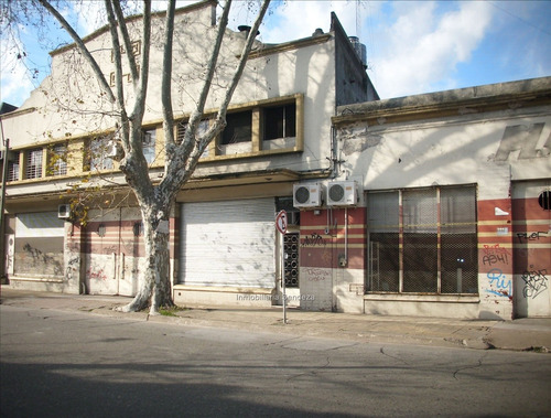 Gran Local Comercial E Industrial, Aprox 2000 M2.
