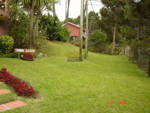 Casa En Rincón Del Indio, 3 Dormitorios *- Ref: 3106