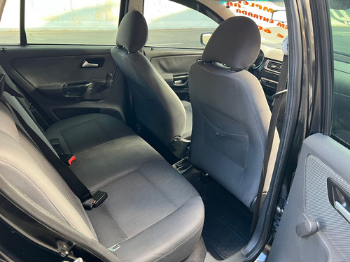 Volkswagen Fox 1.0 MI 8V FLEX 4P MANUAL