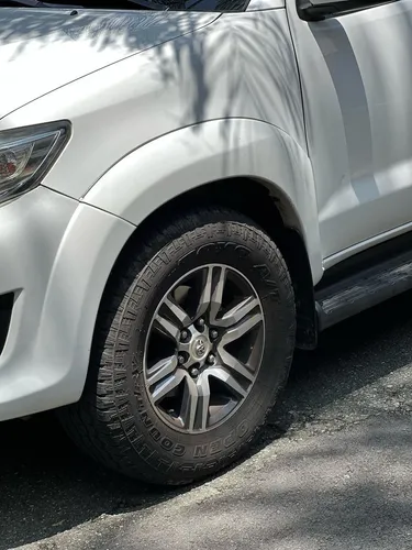 Toyota Fortuner 2.7l