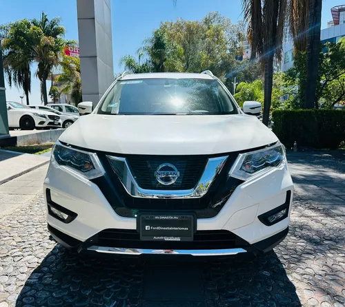 Nissan X-Trail 2.5 Exclusive HEV 2 Filas Cvt