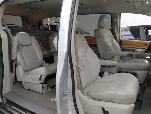 Chrysler Town & Country 3.6 Limited 5p