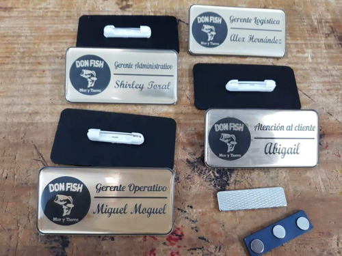 Imagen 5 de 8 de Identificador Pin Gafete Con Grabado Laser