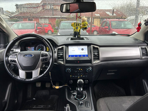 Ford Ranger XLT DCAB 4X4 3.2