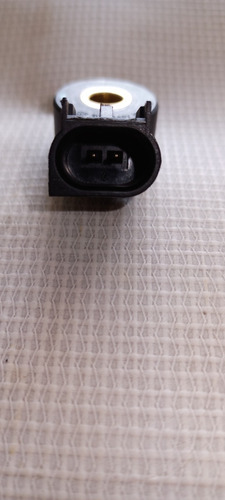 Sensor De Detonacion Buick,cadillac,camaro,captiva,colorado (Usado)