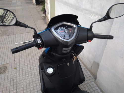Imagen 6 de 15 de Kymco Agility 200 Inyeccion Excelente Estado !!!