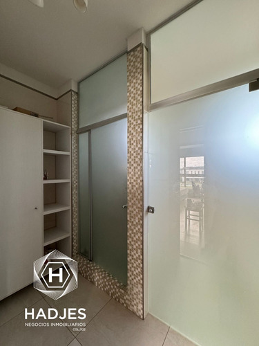 Casa En Venta, Nuevo Quilmes Moderna Con Piscina A La Laguna