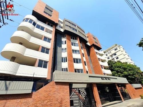Imagen 1 de 30 de Apartamento En Venta, Urb. La Soledad, Las Delicias, Maracay, 22-14349 Mv
