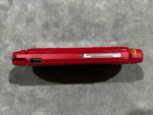 Psp Slim Modelo 2000 Red Y 64gb Llena De Juegos Rojo (Usado)