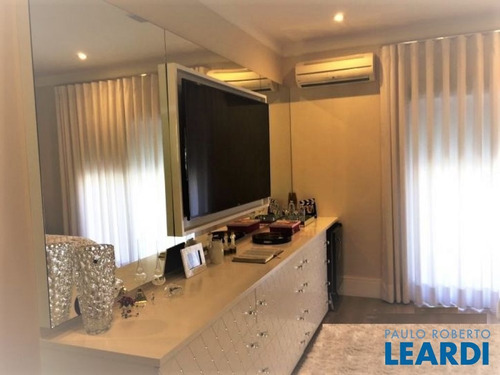 Casa Em Condomínio - Alphaville - Sp - 585766