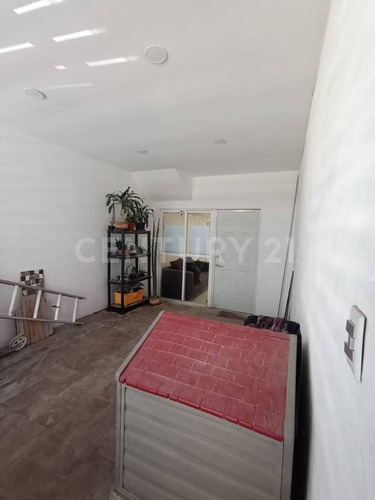 Casa En Venta En Lomas Lindas, Atizapán De Zaragoza, Edo. México