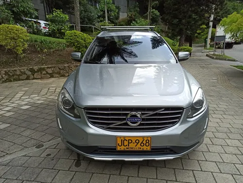 Volvo XC60 2.0 T5 Awd Summum