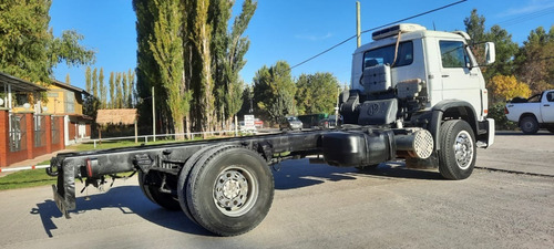 Volkswagen 17220 Worker Chasis Largo Unicoo Rentaltrucks