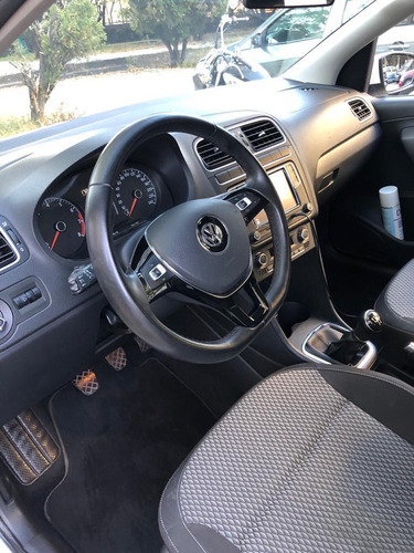 Volkswagen Vento 1.6 Highline Mt
