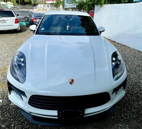 Porsche  Macan S