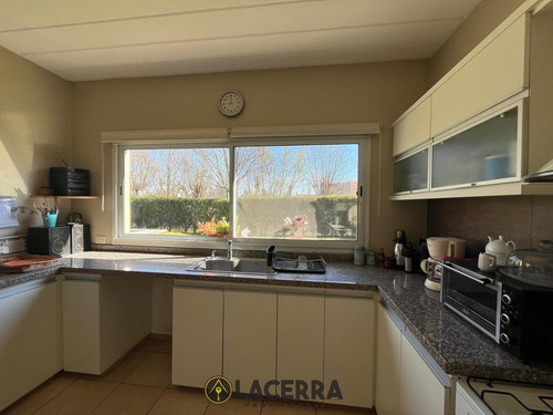Casa En Venta En El Barrio Lagos Del Norte Don Torcuato (tigre)nuevo Valor!!!