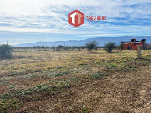 Lote En Solares Del Valle